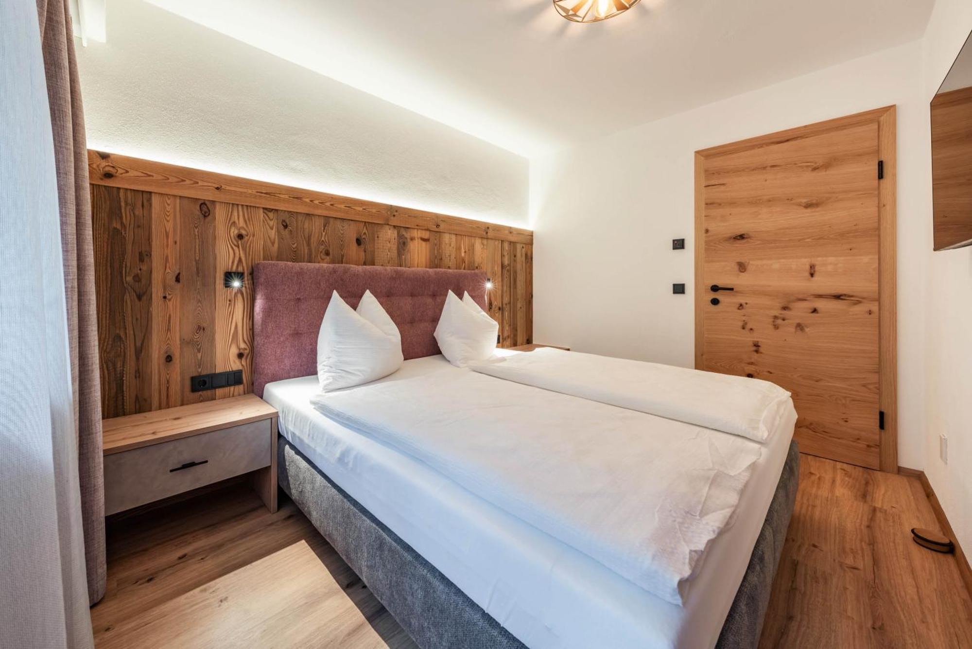 Montana Apartments Mayrhofen Kültér fotó