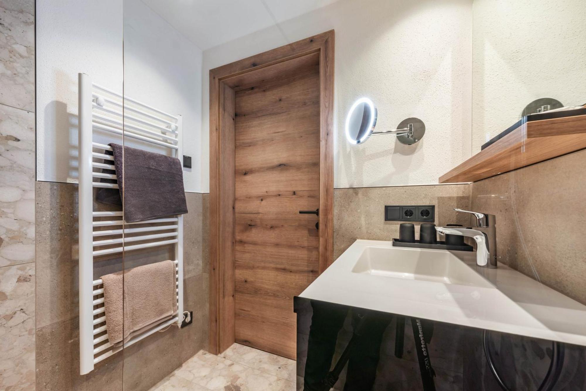 Montana Apartments Mayrhofen Kültér fotó