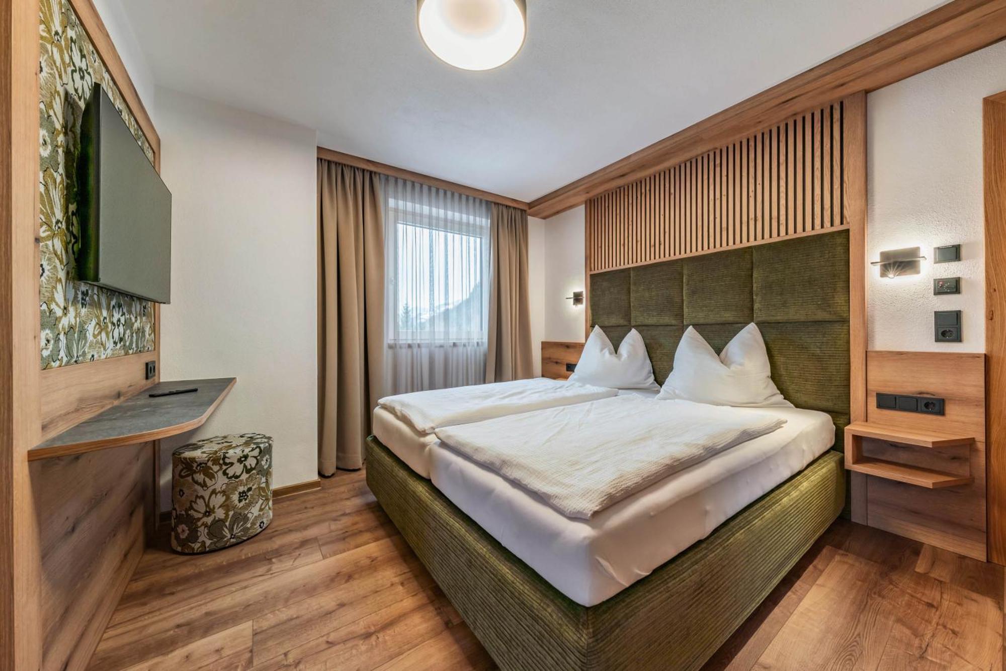 Montana Apartments Mayrhofen Kültér fotó