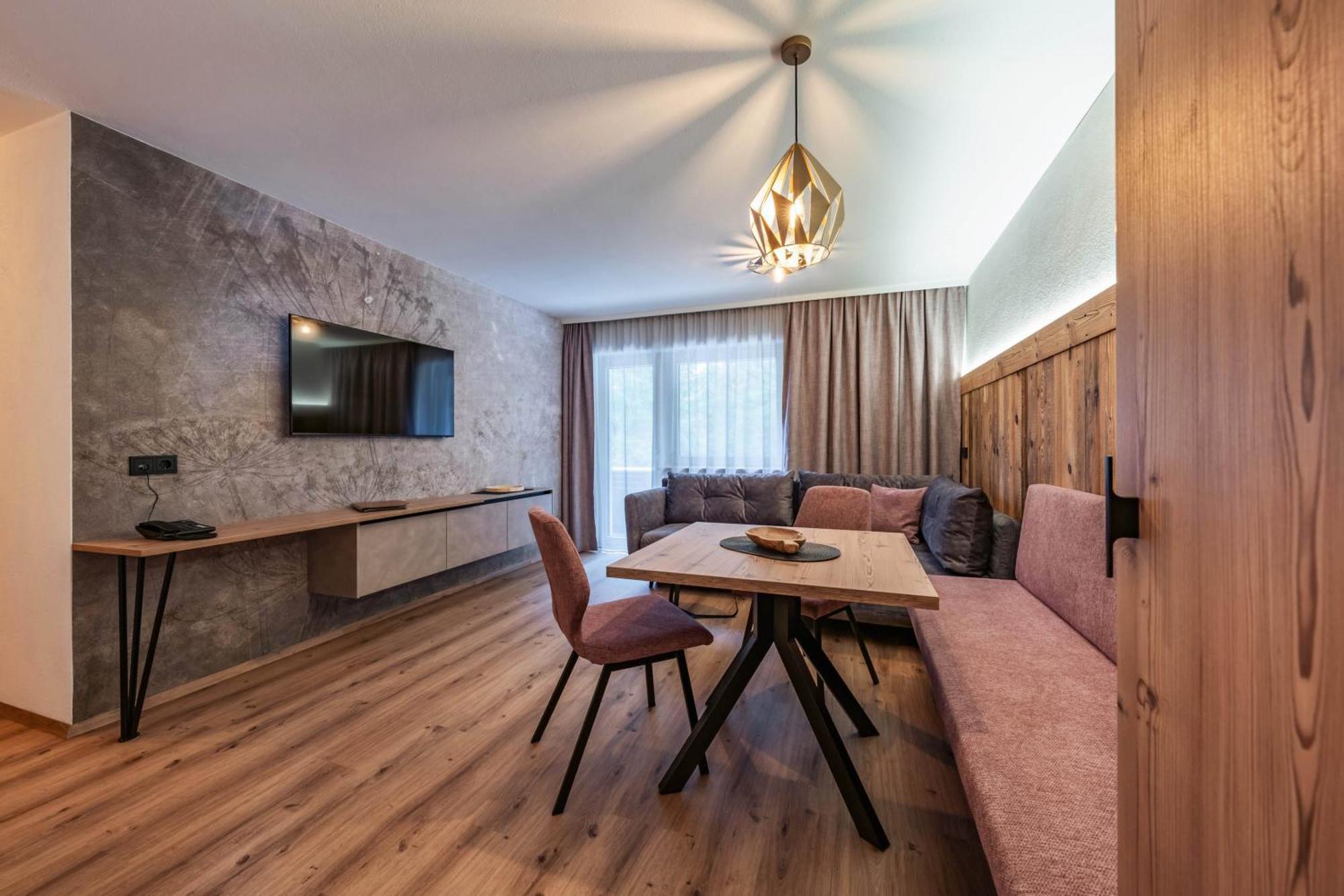 Montana Apartments Mayrhofen Kültér fotó